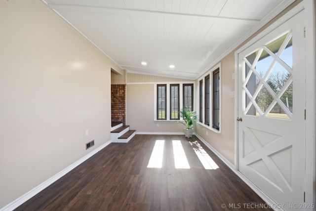 13174 S 257th East Avenue, Coweta, OK 74429