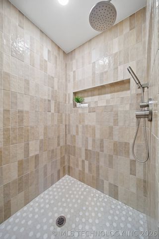 13174 S 257th East Avenue, Coweta, OK 74429