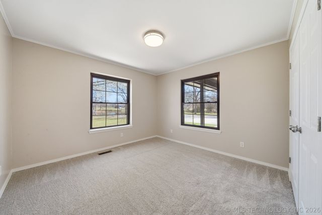 13174 S 257th East Avenue, Coweta, OK 74429