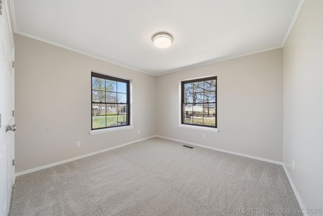 13174 S 257th East Avenue, Coweta, OK 74429