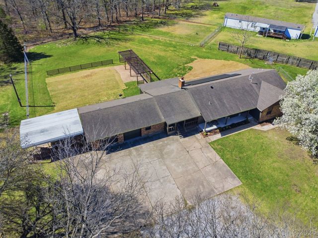 13174 S 257th East Avenue, Coweta, OK 74429