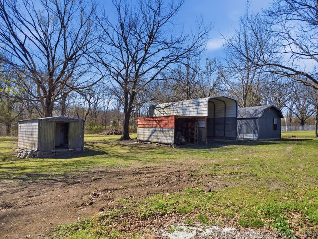 13174 S 257th East Avenue, Coweta, OK 74429