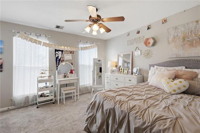 3496 SW Wysteria Terrace, Lee's Summit, MO 64082