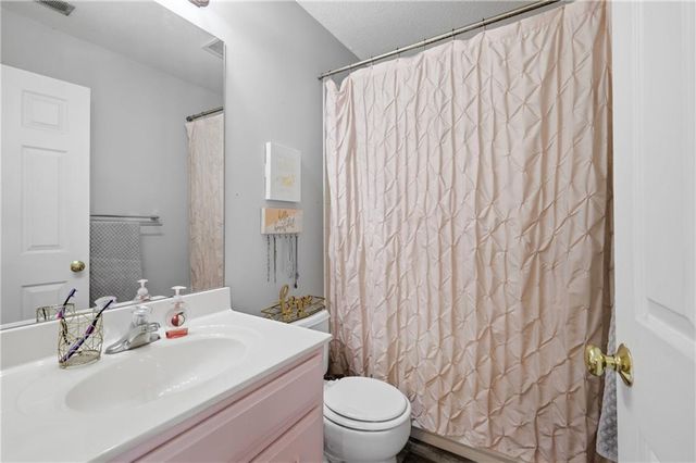 3496 SW Wysteria Terrace, Lee's Summit, MO 64082