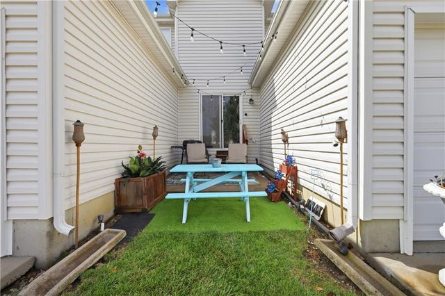 3496 SW Wysteria Terrace, Lee's Summit, MO 64082