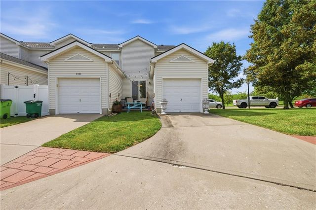 3496 SW Wysteria Terrace, Lee's Summit, MO 64082