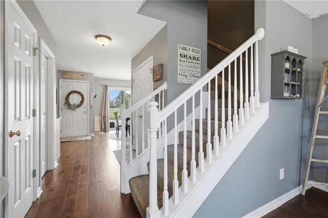 3496 SW Wysteria Terrace, Lee's Summit, MO 64082
