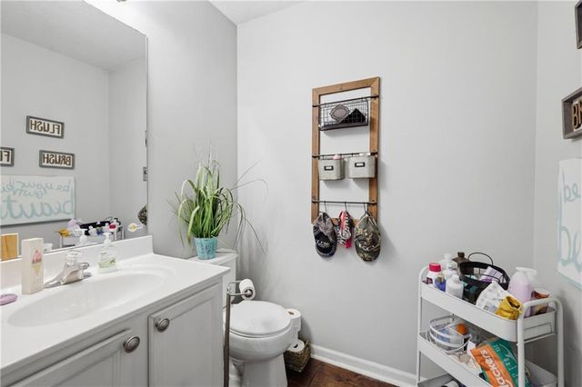 3496 SW Wysteria Terrace, Lee's Summit, MO 64082