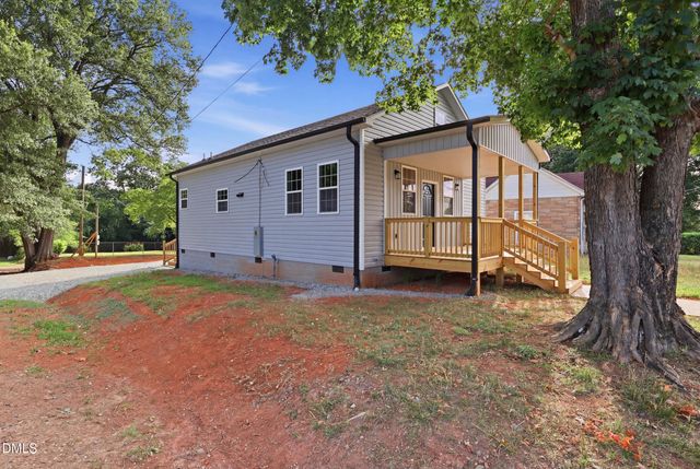 1302 Sidney Avenue, Burlington, NC 27217