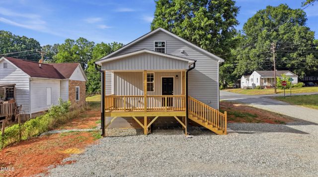 1302 Sidney Avenue, Burlington, NC 27217