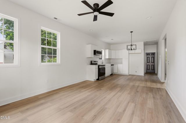 1302 Sidney Avenue, Burlington, NC 27217