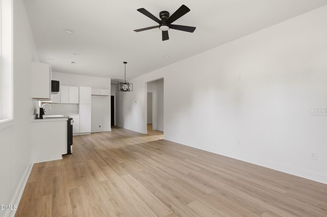 1302 Sidney Avenue, Burlington, NC 27217