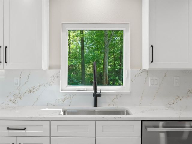 8251 NW 136TH AVENUE ROAD, Ocala, FL 34482