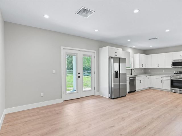 8251 NW 136TH AVENUE ROAD, Ocala, FL 34482