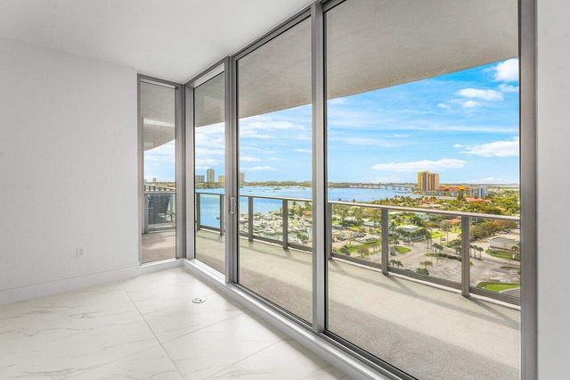 220 Lake Shore Drive 1415, Lake Park, FL 33403