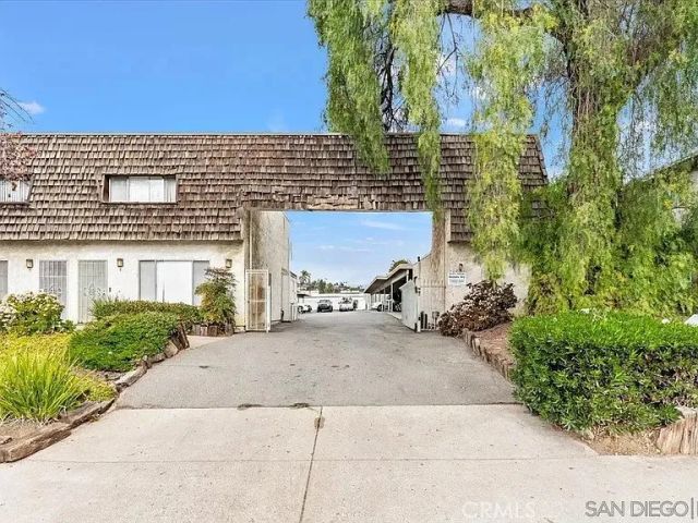 9034 Kenwood 10, Spring Valley, CA 91977