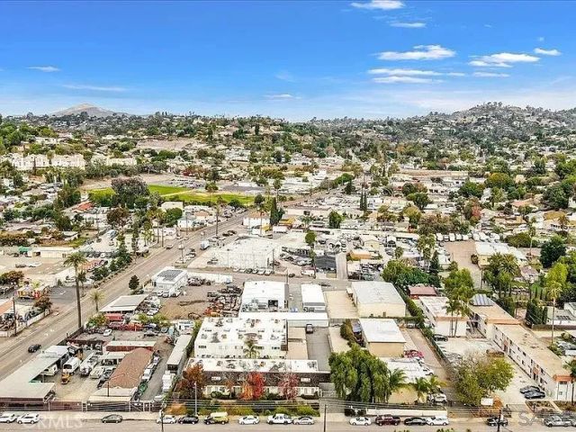 9034 Kenwood 10, Spring Valley, CA 91977
