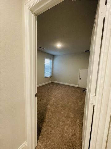 2859 Trail Head Drive, Corinth, TX 76210