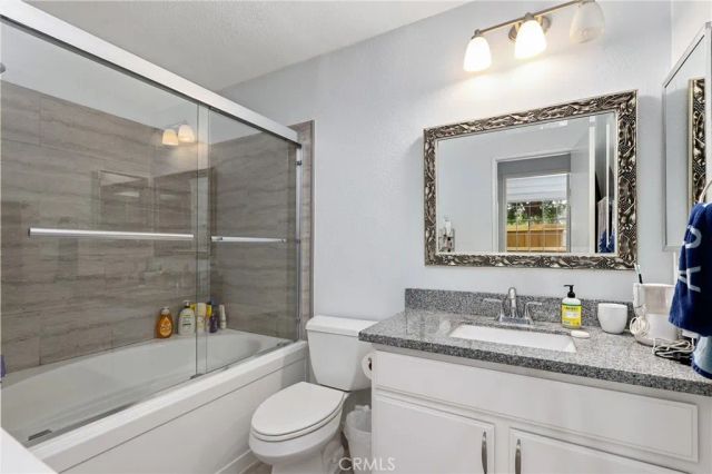73 Alberti Aisle, Irvine, CA 92614
