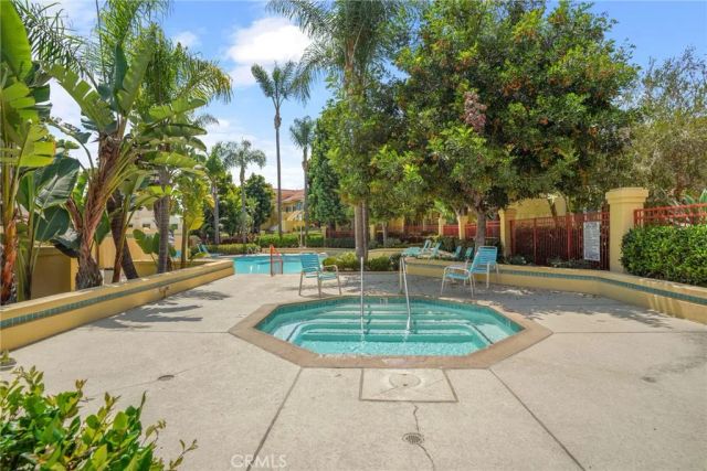 73 Alberti Aisle, Irvine, CA 92614