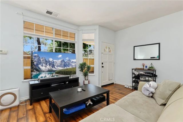 73 Alberti Aisle, Irvine, CA 92614