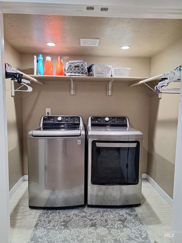 452 Bitterbrush Ave, Nampa, ID 83686