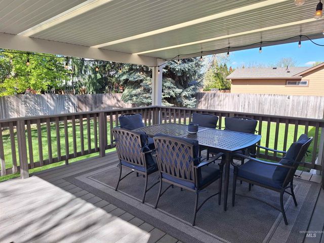 452 Bitterbrush Ave, Nampa, ID 83686