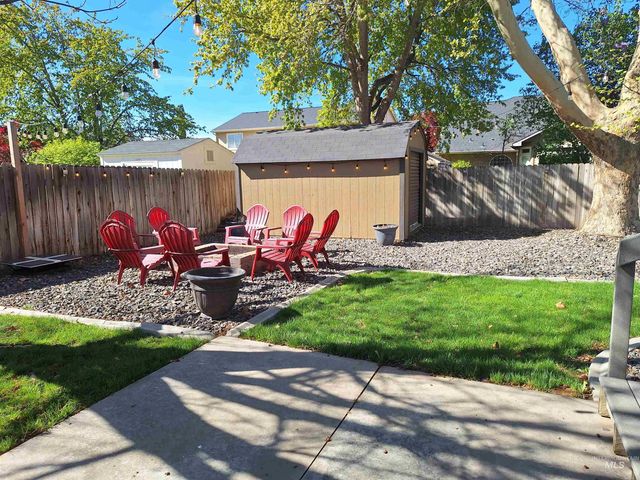 452 Bitterbrush Ave, Nampa, ID 83686