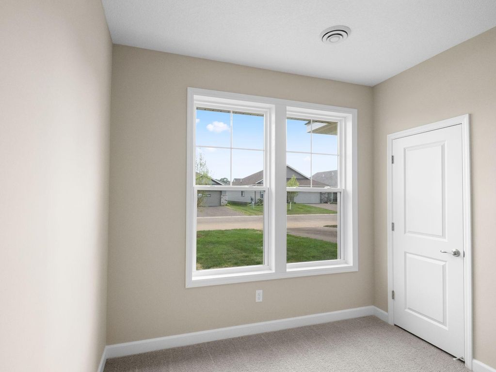 17721 Everest Avenue, Lakeville, MN 55044 — photo 5