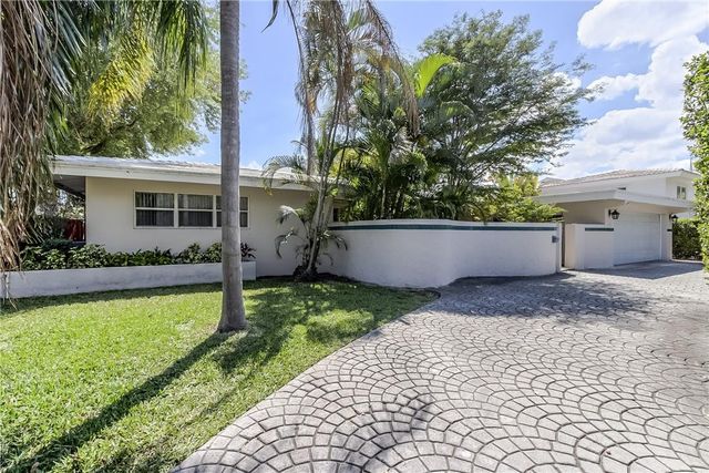 2680 NE 24th Street, Pompano Beach, FL 33064