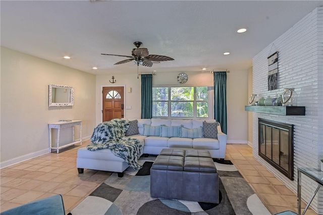 2680 NE 24th Street, Pompano Beach, FL 33064