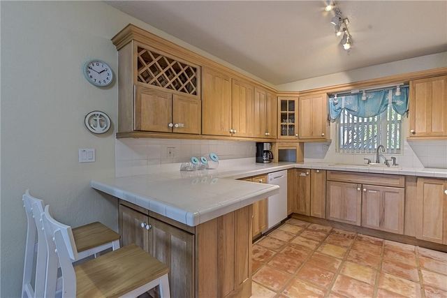 2680 NE 24th Street, Pompano Beach, FL 33064