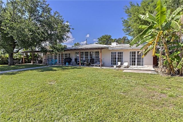 2680 NE 24th Street, Pompano Beach, FL 33064