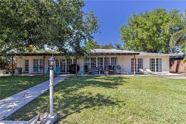 2680 NE 24th Street, Pompano Beach, FL 33064