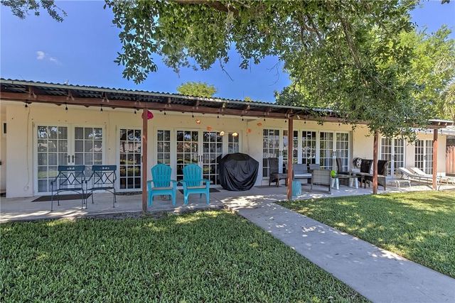 2680 NE 24th Street, Pompano Beach, FL 33064