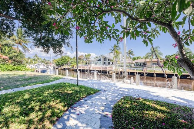 2680 NE 24th Street, Pompano Beach, FL 33064