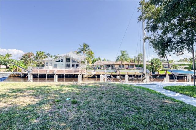 2680 NE 24th Street, Pompano Beach, FL 33064