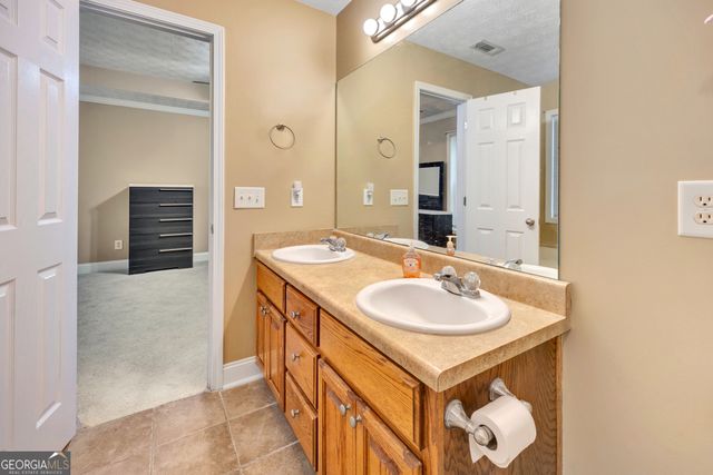200 Cedar Road, Covington, GA 30016