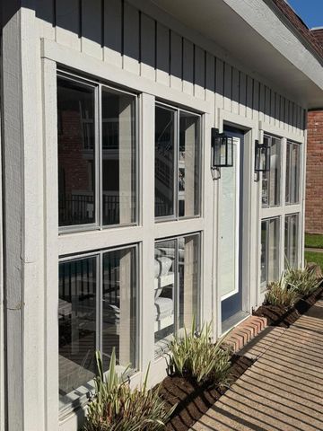 2250 Bering Drive 48, Houston, TX 77057