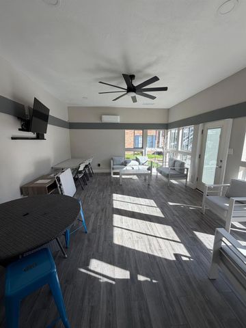 2250 Bering Drive 48, Houston, TX 77057