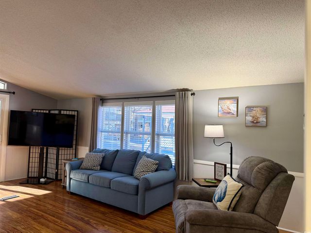 454 Sanddollar Dr., Surfside Beach, SC 29575