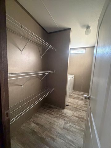1221 Road 5500, Cleveland, TX 77327