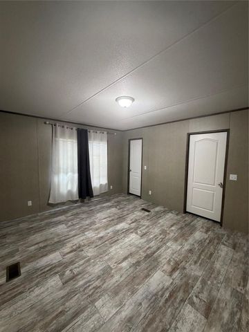 1221 Road 5500, Cleveland, TX 77327