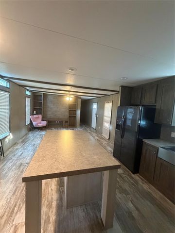 1221 Road 5500, Cleveland, TX 77327