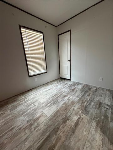 1221 Road 5500, Cleveland, TX 77327