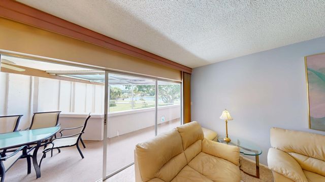 3 Greenway Vlg N 210, Royal Palm Beach, FL 33411