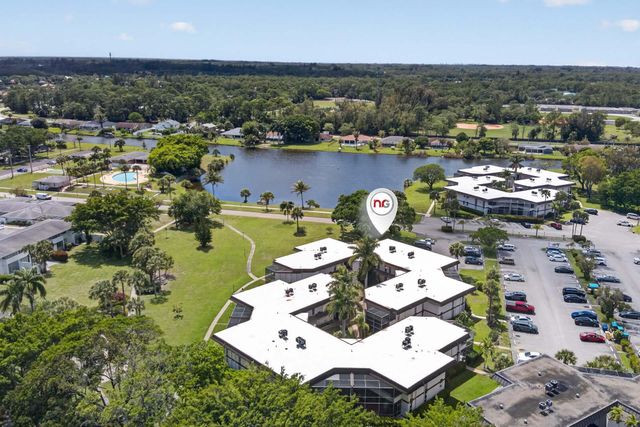 3 Greenway Vlg N 210, Royal Palm Beach, FL 33411