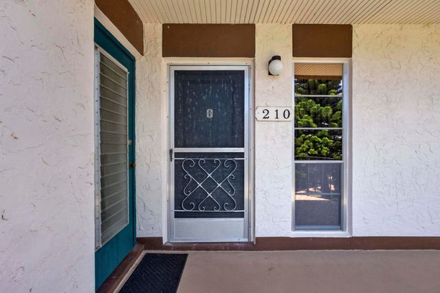 3 Greenway Vlg N 210, Royal Palm Beach, FL 33411