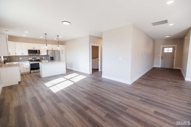 110 Pin Oak Road, Spencer, IN 47460