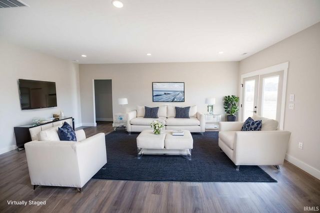 110 Pin Oak Road, Spencer, IN 47460